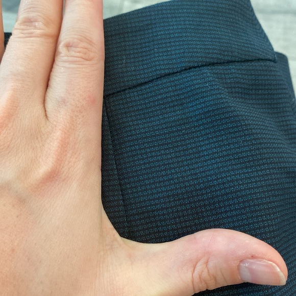 Emerald Houndstooth Hugo Boss Skirt - Picture 6 of 7